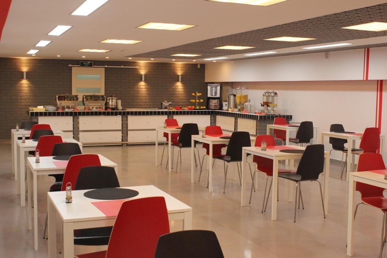 Chisto Hotel Гомель Екстер'єр фото